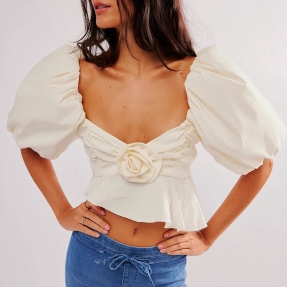NEW For Love & Lemons Judith Crop Blouse Cream Rosette - Picture 2 of 5